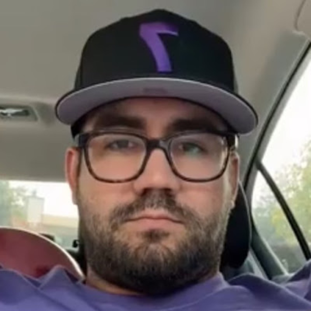 Meet your Posher, Mike